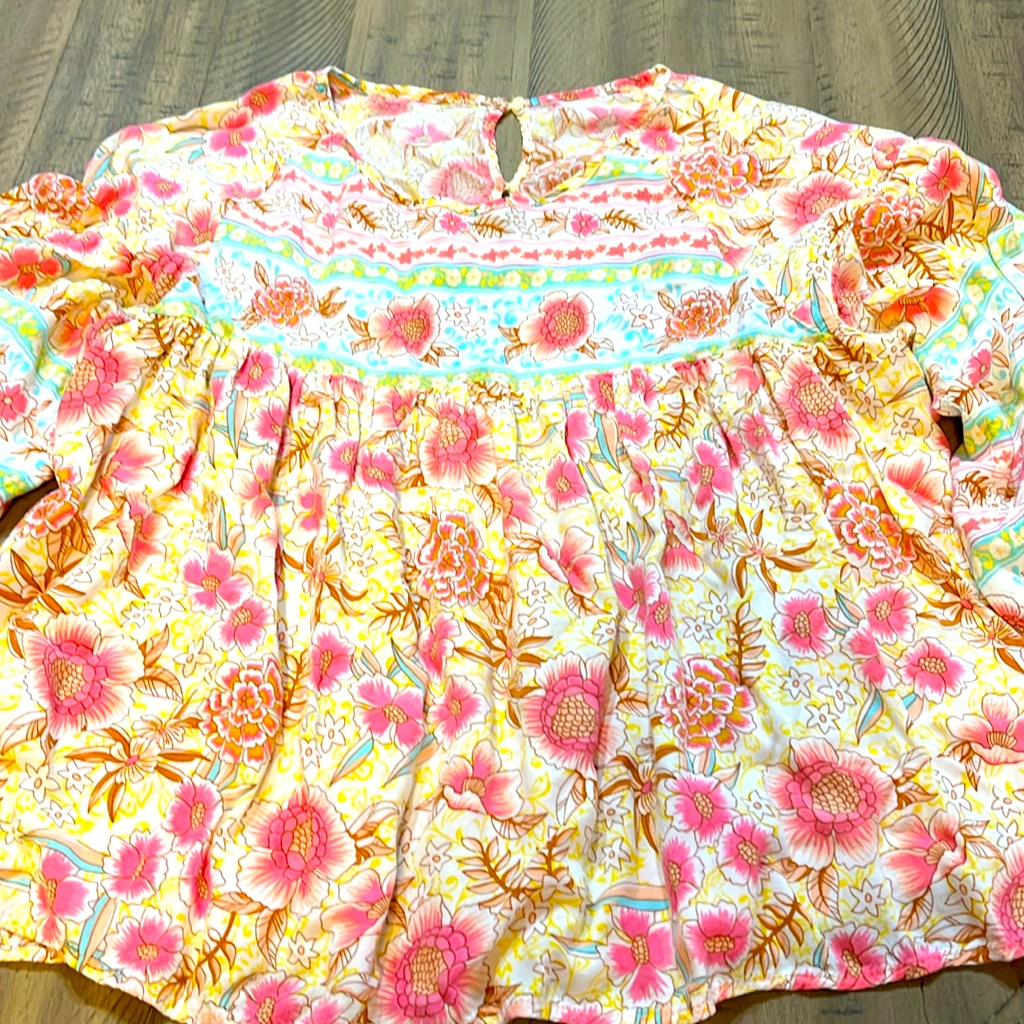 490 Floral Boho Blouse